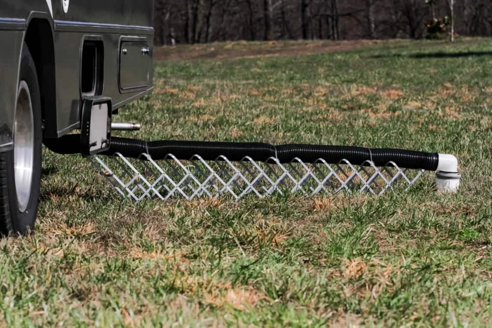 CAMCO 39554 Easy-Slip Ready-to-Use RV Sewer Kit With Shutoff Valve - Image 7