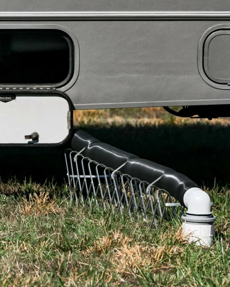 CAMCO 39554 Easy-Slip Ready-to-Use RV Sewer Kit With Shutoff Valve - Image 8