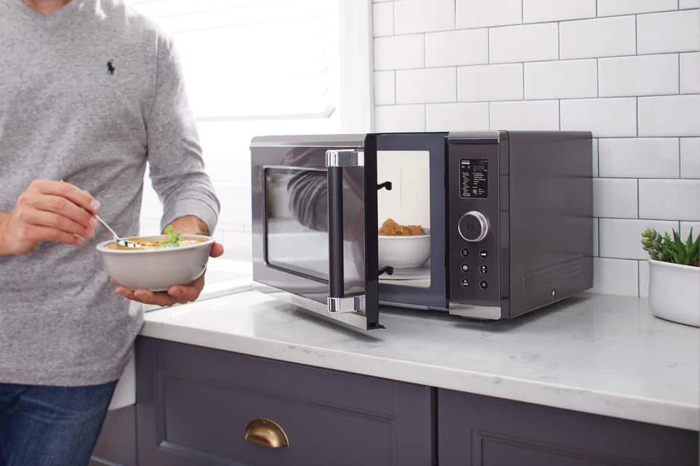 PADERNO Countertop Microwave With Even-Heat Inverter Technology, 1.3 Cu.ft, Black Stainless Steel - Image 3