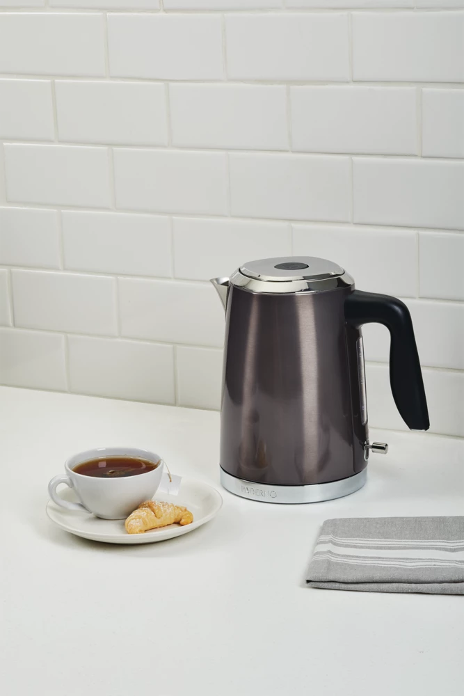 PADERNO Cordless Electric Kettle W/ Auto Shut Off, Black Stainless Steel, 1.7L - Image 4