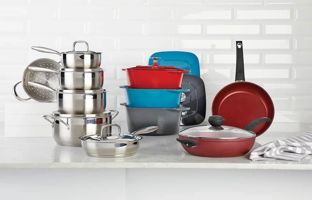 PADERNO Dutch Oven, Durable Cast Iron, Oven Safe, Red, 6.5qt - Image 10