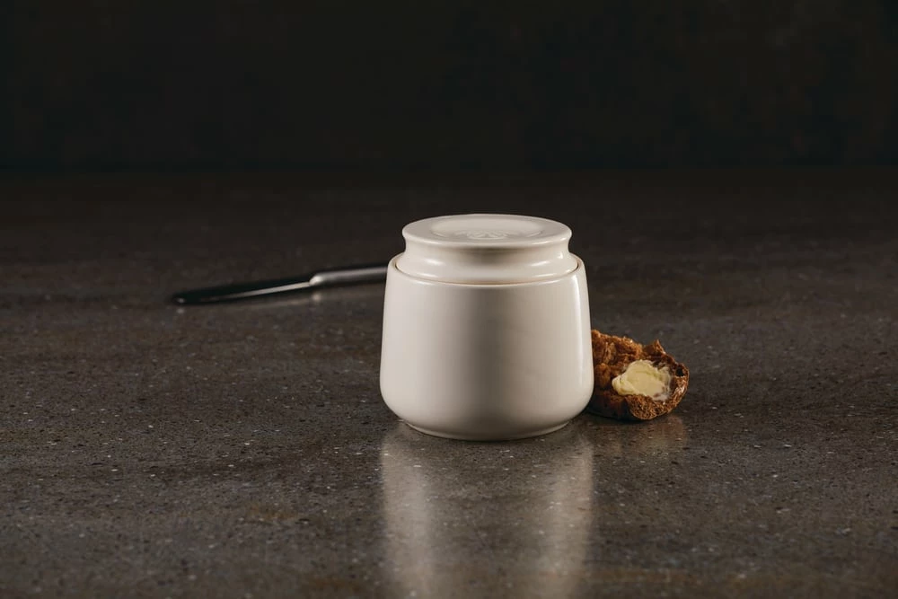 PADERNO Professional Ceramic French Butter Keeper Dish, Dishwasher Safe, Holds One 1/4-lb Stick Of Butter - Image 5