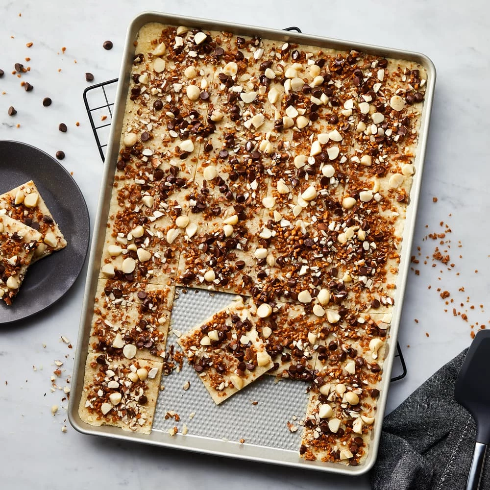 PADERNO Professional Non-Stick Large Baking Sheet, 18 X 13-in - Image 4